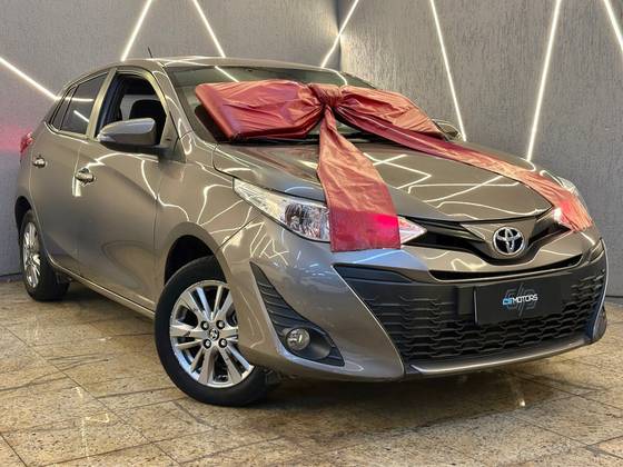TOYOTA YARIS 1.3 16V FLEX XL MULTIDRIVE TOYOTA YARIS 1.3 16V FLEX XL MULTIDRIVE